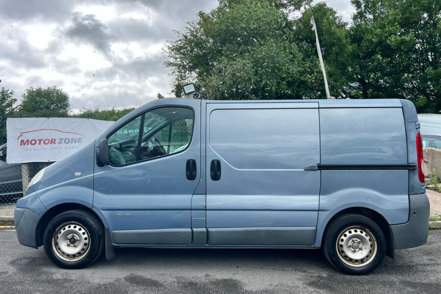 Renault Trafic Diesel Blue #4