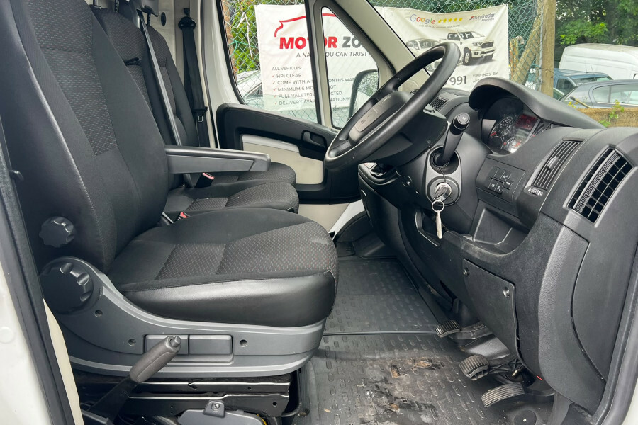 Peugeot Boxer Panel Van White #14