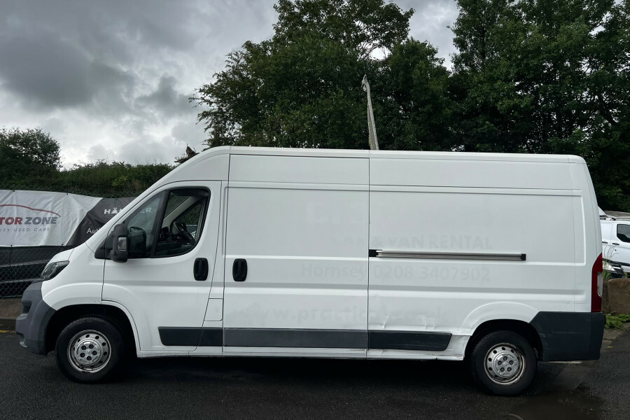 Peugeot Boxer Panel Van White #20