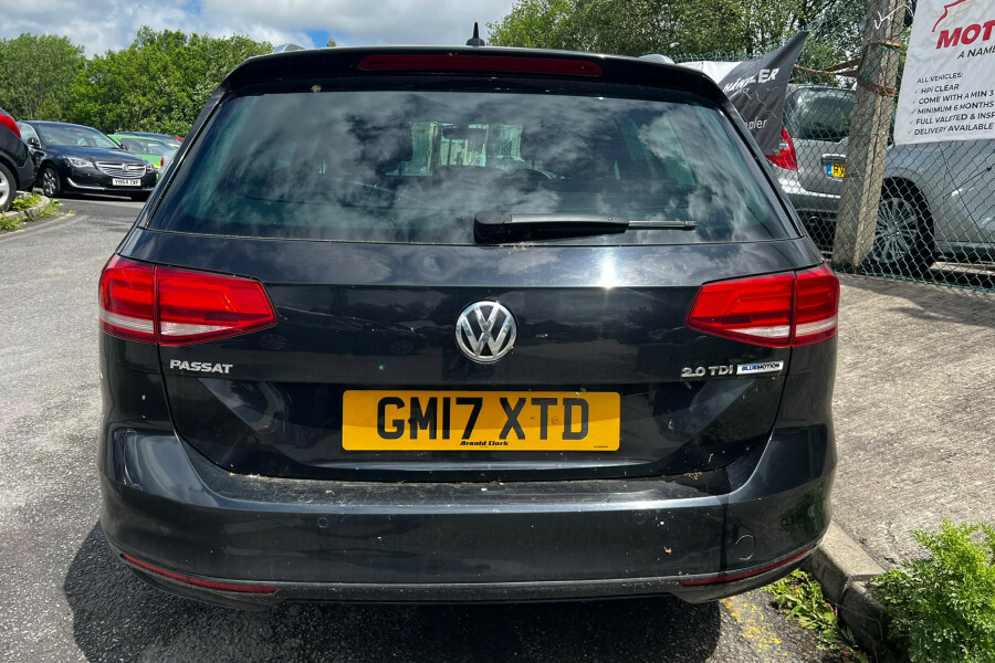 Volkswagen Passat 2017 17 2.0 Silver #9