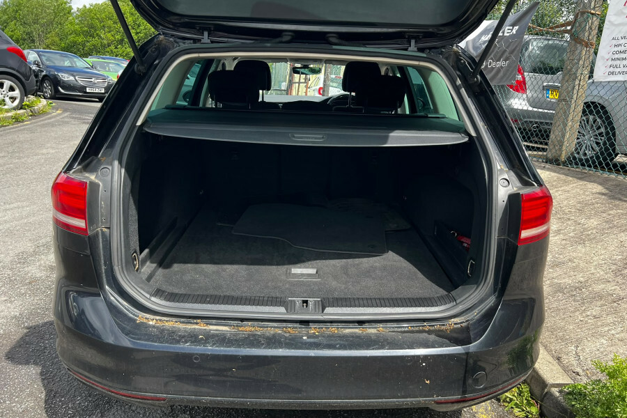 Volkswagen Passat 2017 17 2.0 Silver #14
