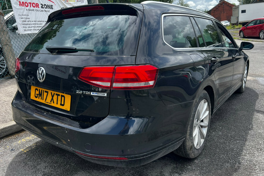 Volkswagen Passat Diesel Black #6