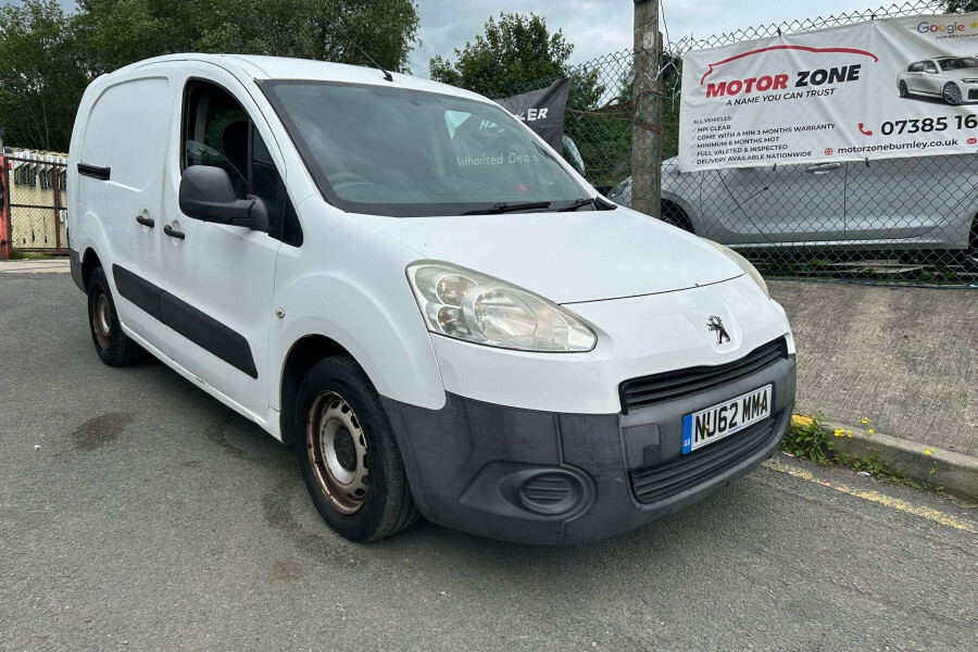 Peugeot Partner Diesel White
