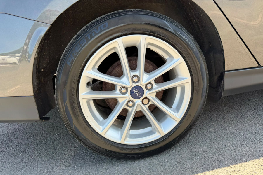 Ford Focus 1.0 Ecoboost 125 Zetec White #22