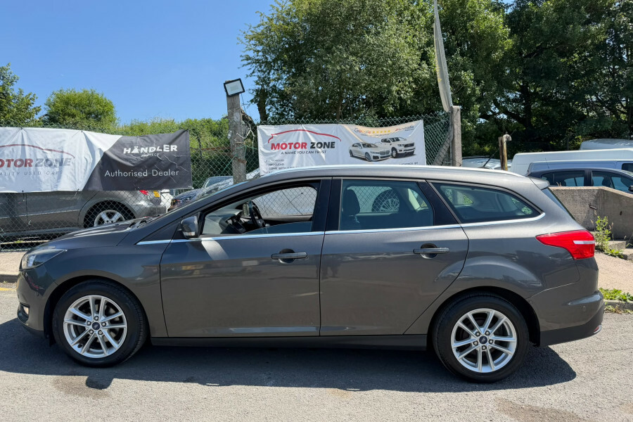 Ford Focus 1.0 Ecoboost 125 Zetec White #4