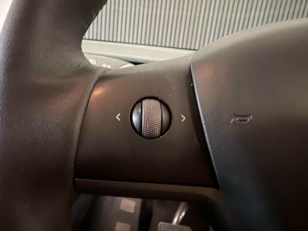 Tesla Model Y Dual Motor Long Range Suv 4Wde Black #26