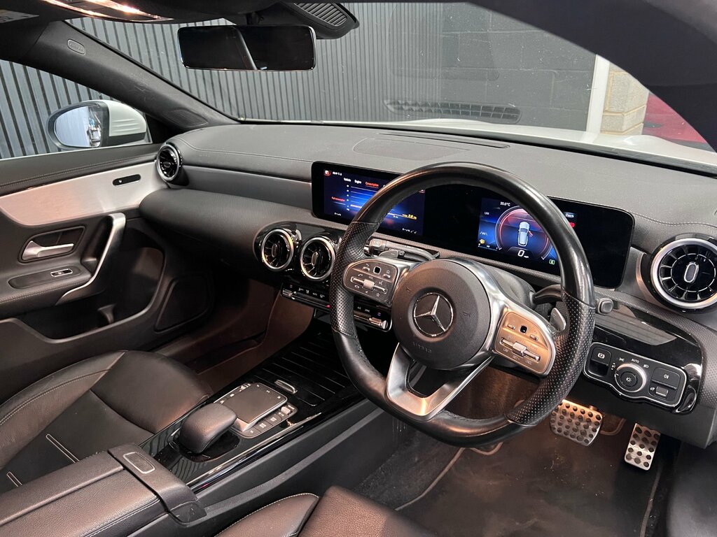 Mercedes-Benz CLA Class 1.3 Cla200 Amg Line Shooting Brake 7G-d White #2