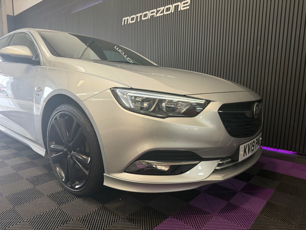 Vauxhall Insignia 2.0 Turbo D Blueinjection Sri VX Line Nav Grand Sp Silver #3