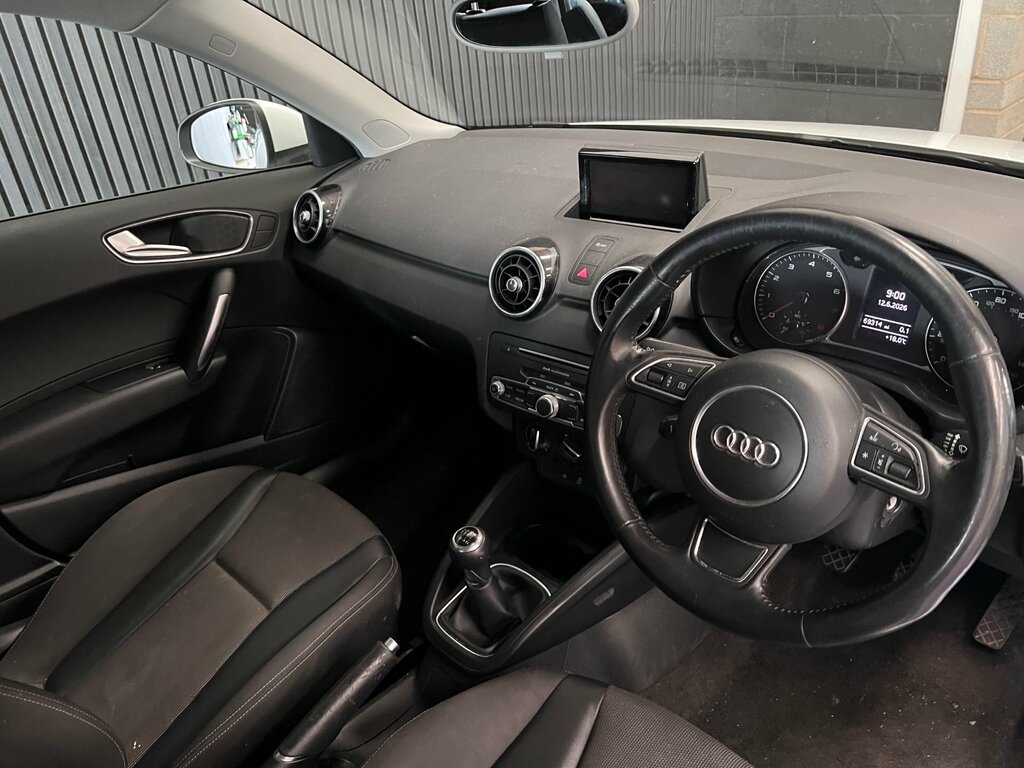 Audi A1 1.4 Tfsi Sport Sportback Euro 6 White #2