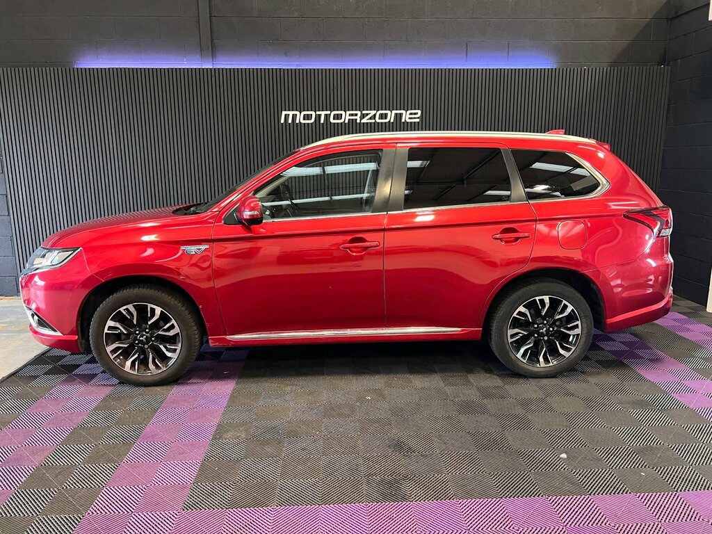 Mitsubishi Outlander 2.0H 12Kwh 4H Suv Plug-in Hybrid Cvt 4W Red #6