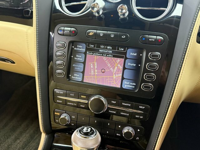 Bentley Flying Spur Mulliner  #19