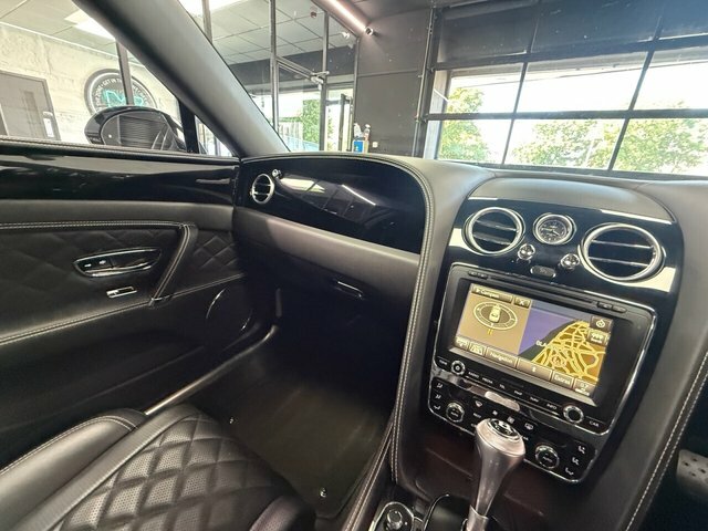 Bentley Flying Spur W12 Mulliner White #24