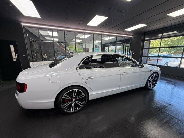 Bentley Flying Spur W12 Mulliner White #11