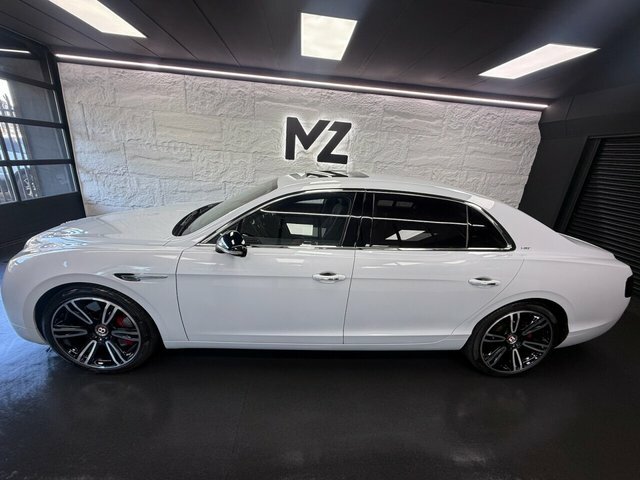 Bentley Flying Spur W12 Mulliner White #17
