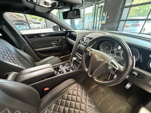Bentley Flying Spur W12 Mulliner White #12