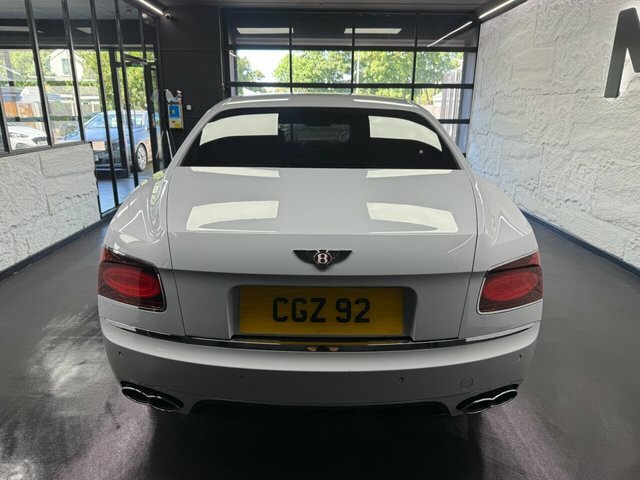Bentley Flying Spur W12 Mulliner White #9