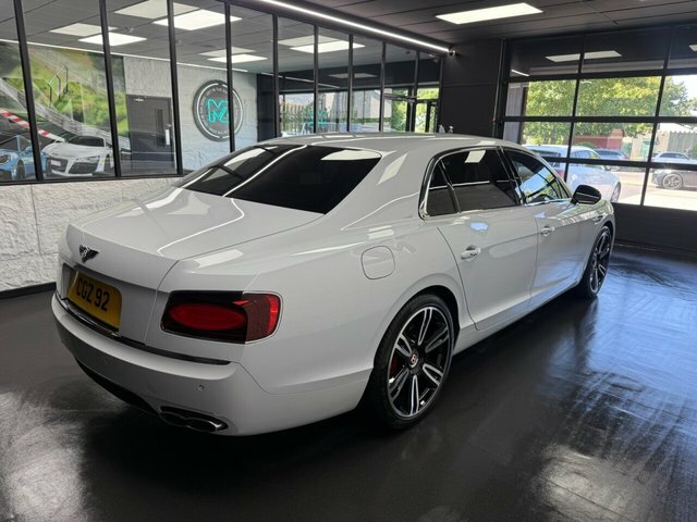 Bentley Flying Spur W12 Mulliner White #7