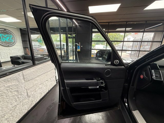 Land Rover Range Rover Sdv8 Vogue Se Black #33