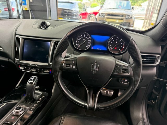 Maserati Levante Suv Black #12