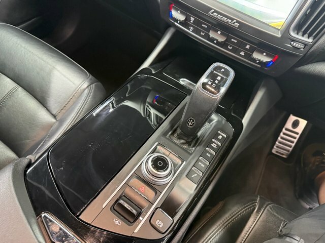 Maserati Levante Suv Black #32