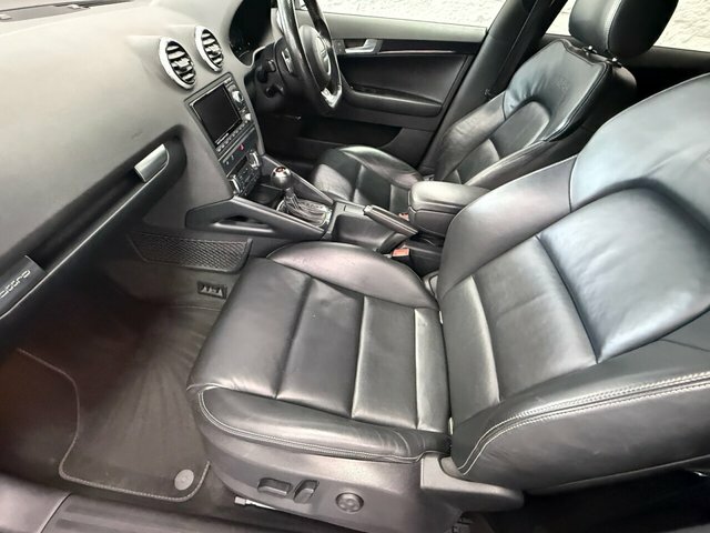Audi RS3 2.5T Fsi Rs3 Quattro S Tronic Black #13