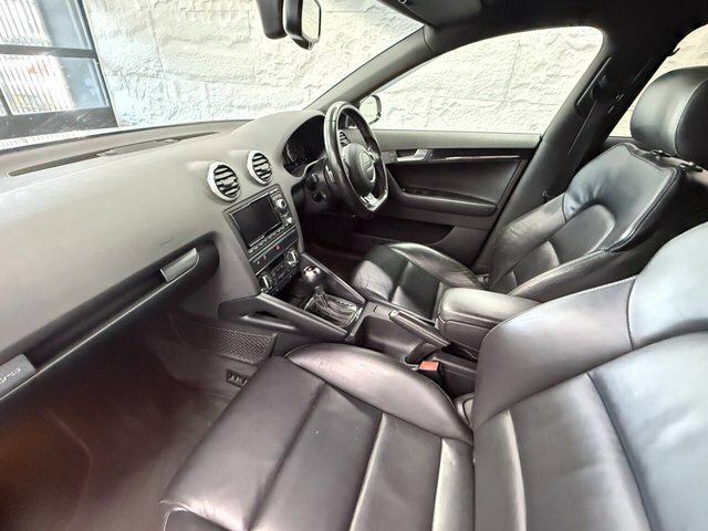 Audi RS3 2.5T Fsi Rs3 Quattro S Tronic Black #17