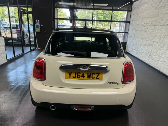 Mini Hatch Cooper 3-Door Red #22