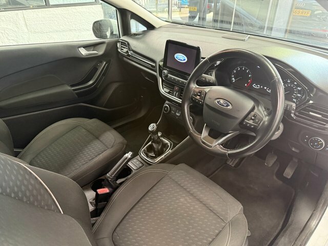 Ford Fiesta 1.1 Ti-vct Zetec Hatchback Euro White #4