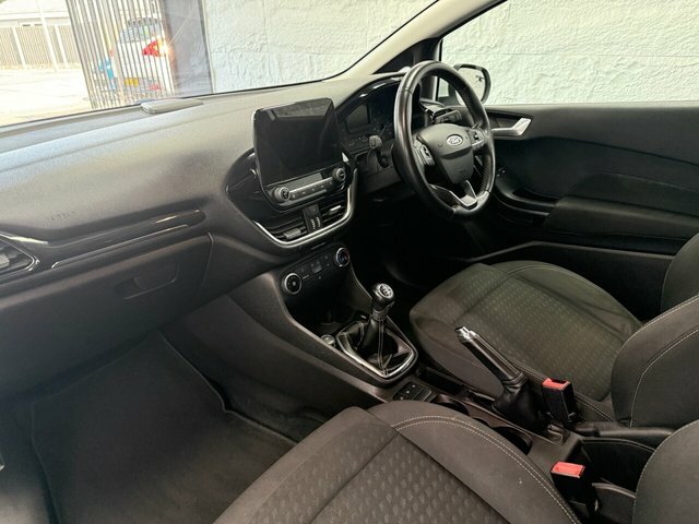 Ford Fiesta 1.1 Ti-vct Zetec Hatchback Euro White #2