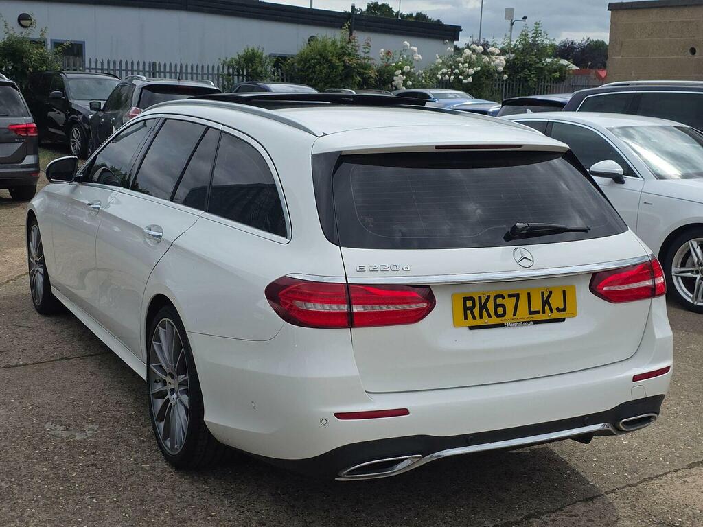 Mercedes-Benz E Class Estate 2.0 E220d Amg Line Premium G-tronic Euro RK67LKJ White #2
