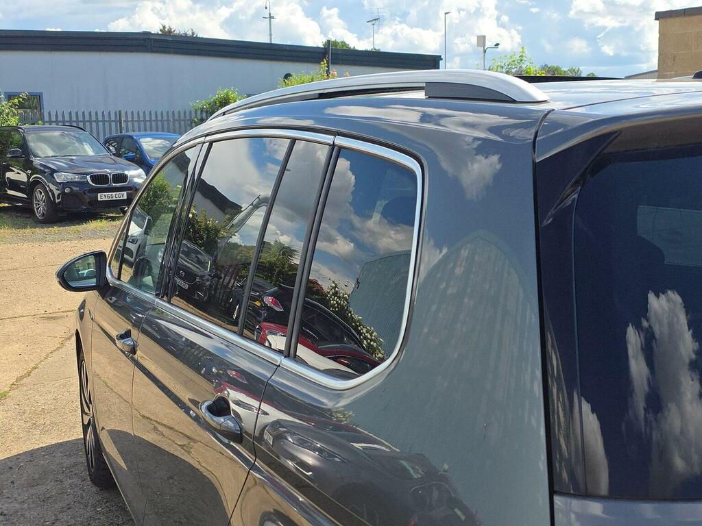 Volkswagen Touran 2.0 Se Tdi Bluemotion Black #28
