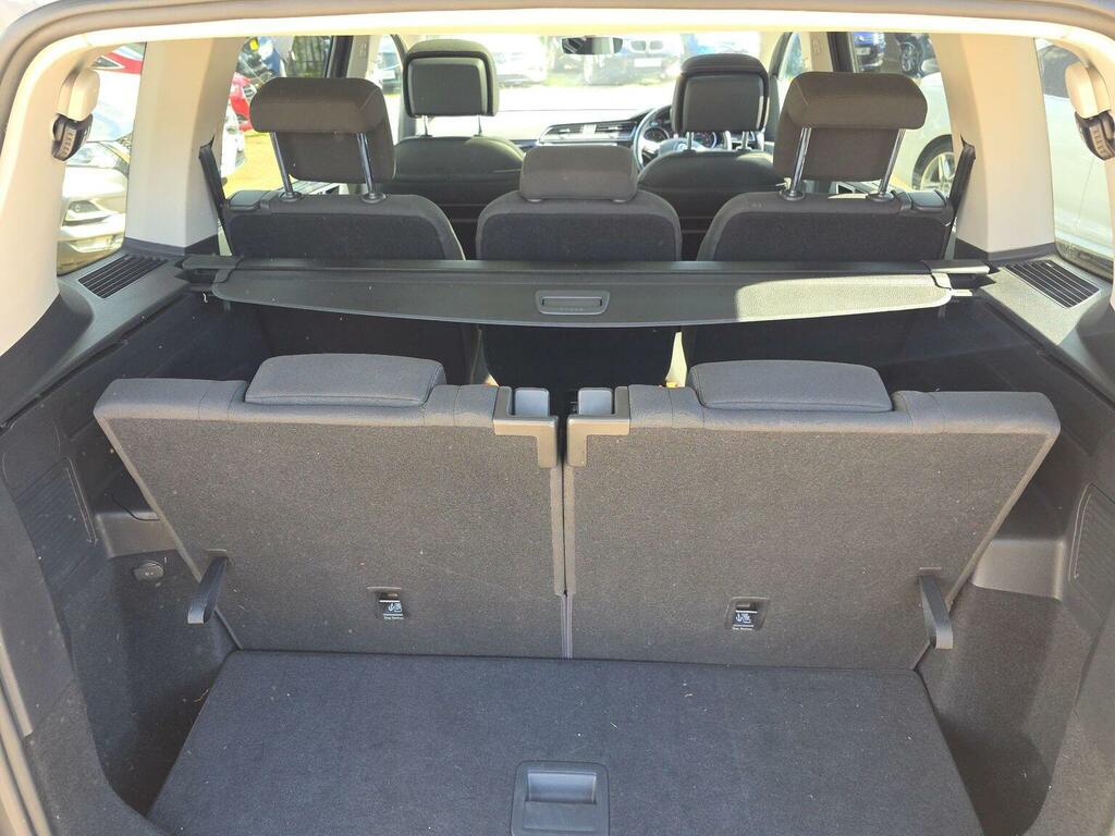 Volkswagen Touran 2.0 Se Tdi Bluemotion Black #23