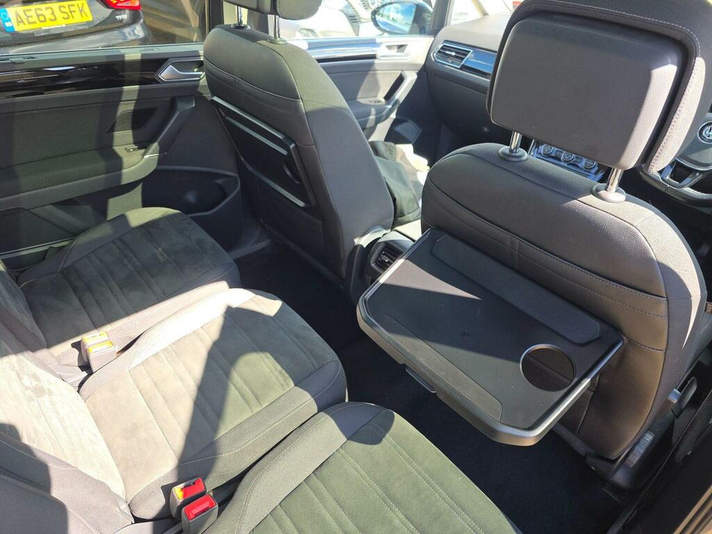 Volkswagen Touran 2.0 Se Tdi Bluemotion Black #17