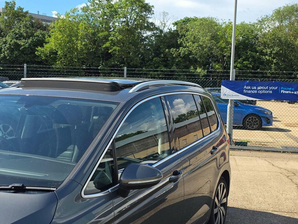 Volkswagen Touran 2.0 Se Tdi Bluemotion Black #33