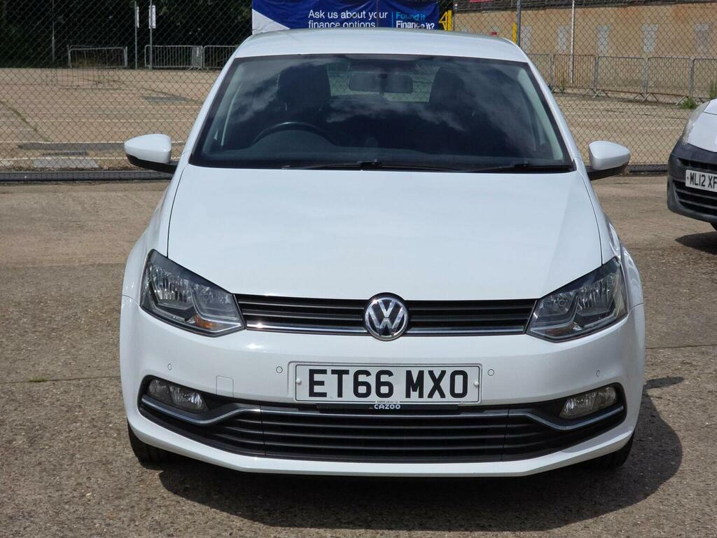 Volkswagen Polo Hatchback 1.2 Tsi Bluemotion Tech Match Euro 6 S ET66MXO White #4