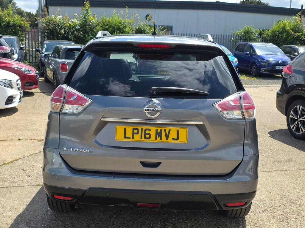 Nissan X-Trail 1.6 Dig-t Tekna Silver #9
