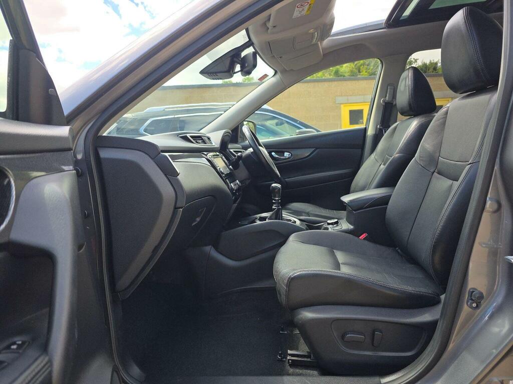 Nissan X-Trail 1.6 Dig-t Tekna Silver #42