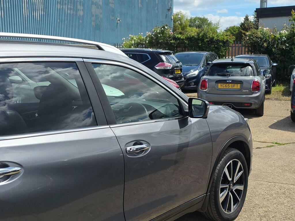 Nissan X-Trail 1.6 Dig-t Tekna Silver #37