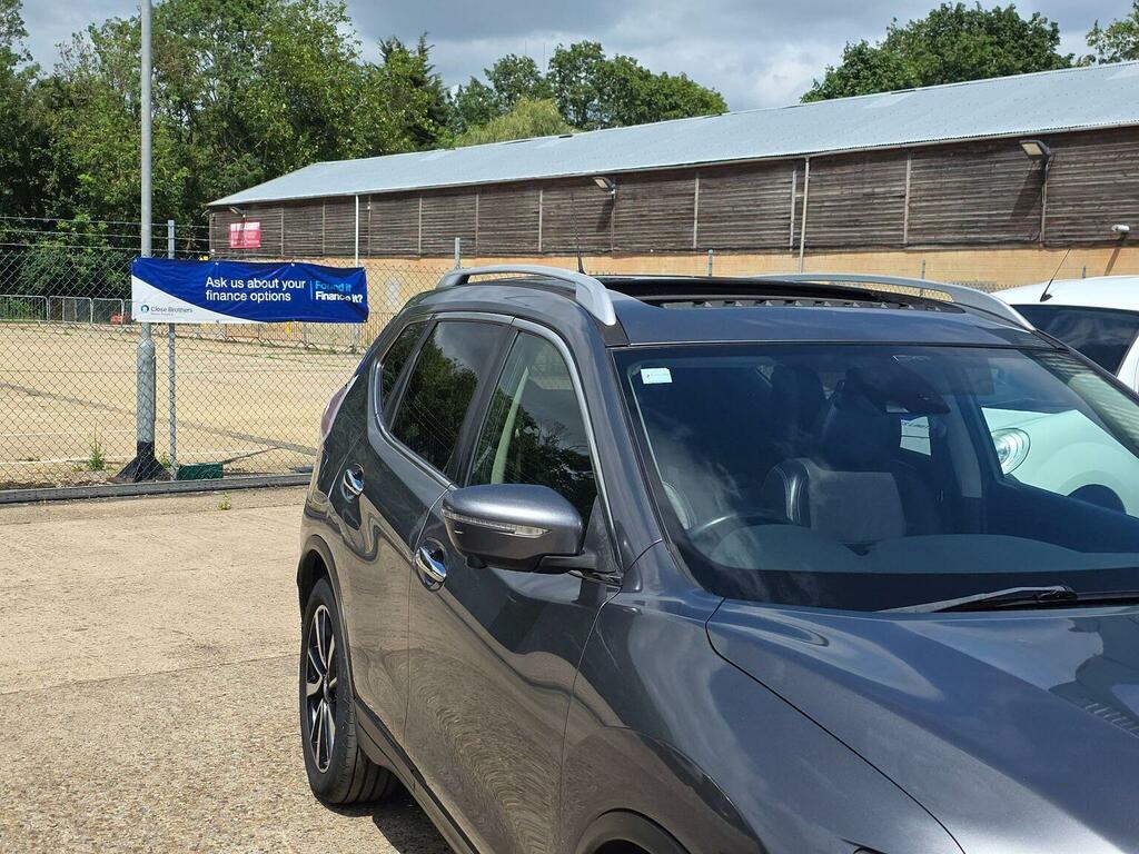 Nissan X-Trail 1.6 Dig-t Tekna Silver #39