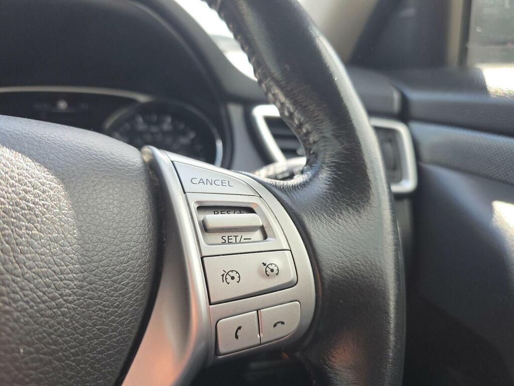 Nissan X-Trail 1.6 Dig-t Tekna Silver #17