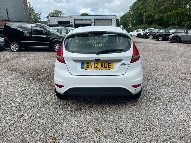 Ford Fiesta 1.25 Zetec Hatchback 129 Gkm, BV12AUE White #5