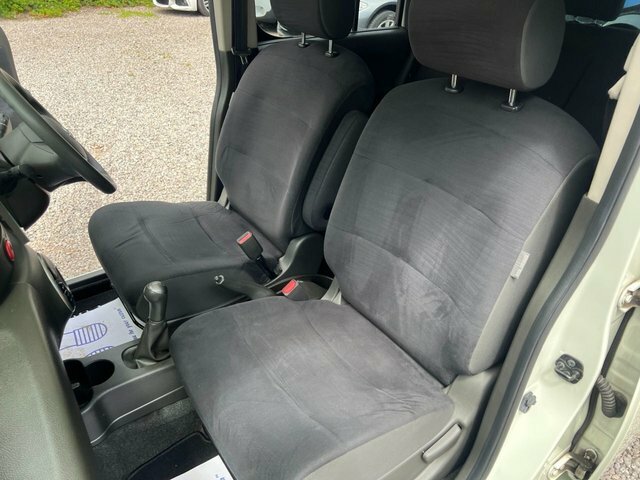 Nissan Cube 1.6 Kaizen Hatchback Euro 5 110 Grey #24