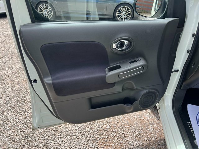Nissan Cube 1.6 Kaizen Hatchback Euro 5 110 Grey #25