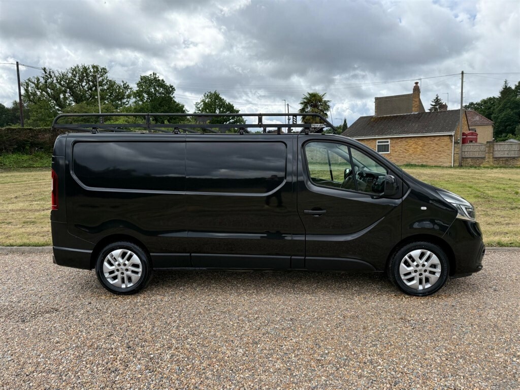 Renault Trafic 2.0 L 2.0 Dci Energy 30 Sport Lwb Standard Roof Eu Black #2
