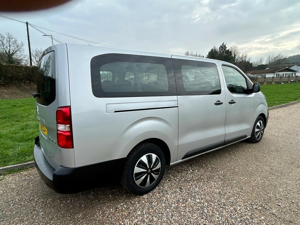 Citroen Dispatch 1.5 L 1.5 Hdi 9 Seater. Ulez Silver #6