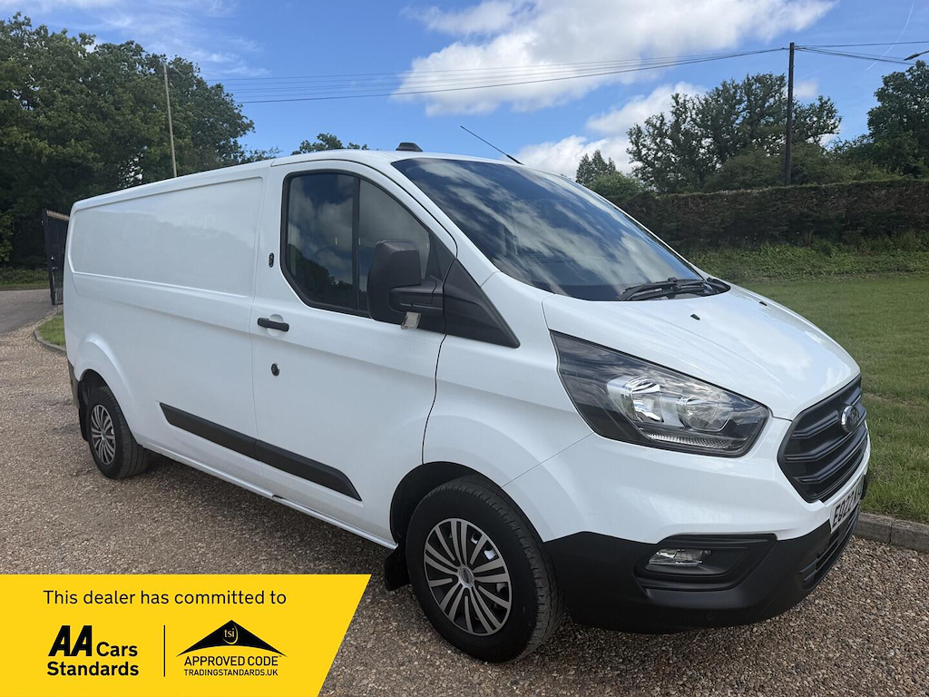 Ford Transit Custom 2.0 L 2.0 300 Ecoblue Leader L2 H1 Euro 6 Ss White
