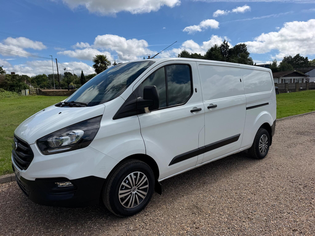 Ford Transit Custom 2.0 L 2.0 300 Ecoblue Leader L2 H1 Euro 6 Ss EO22KVD White #3