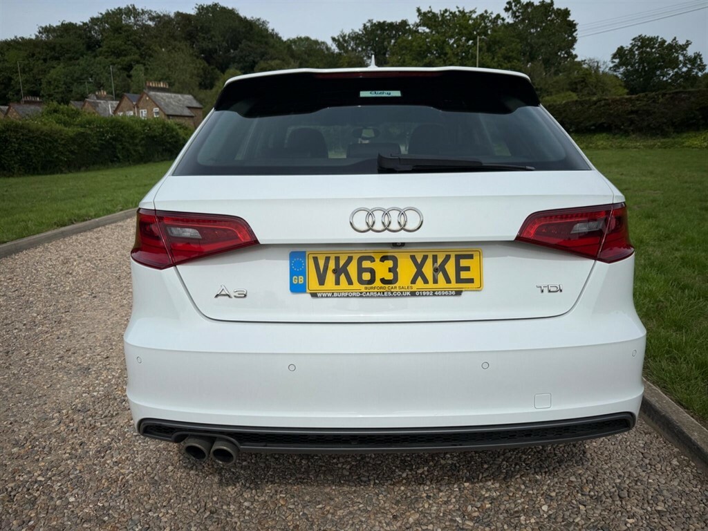 Audi A3 1.6 Tdi Sport Euro 5 Ss White #11