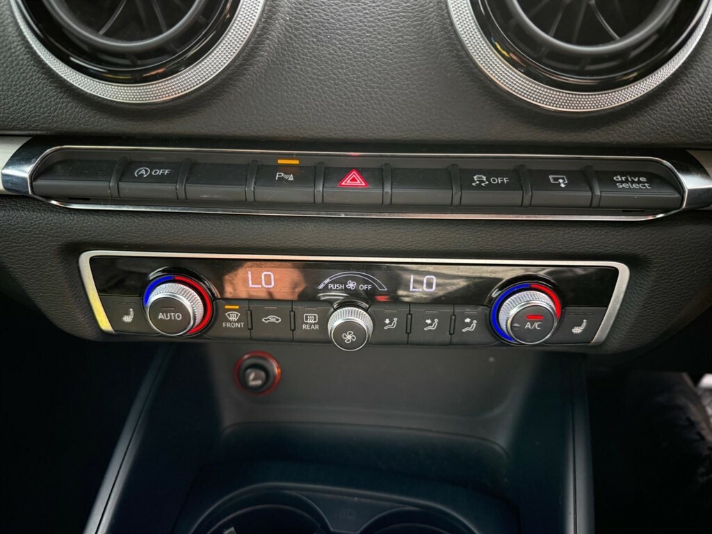 Audi A3 1.6 Tdi Sport Euro 5 Ss White #22