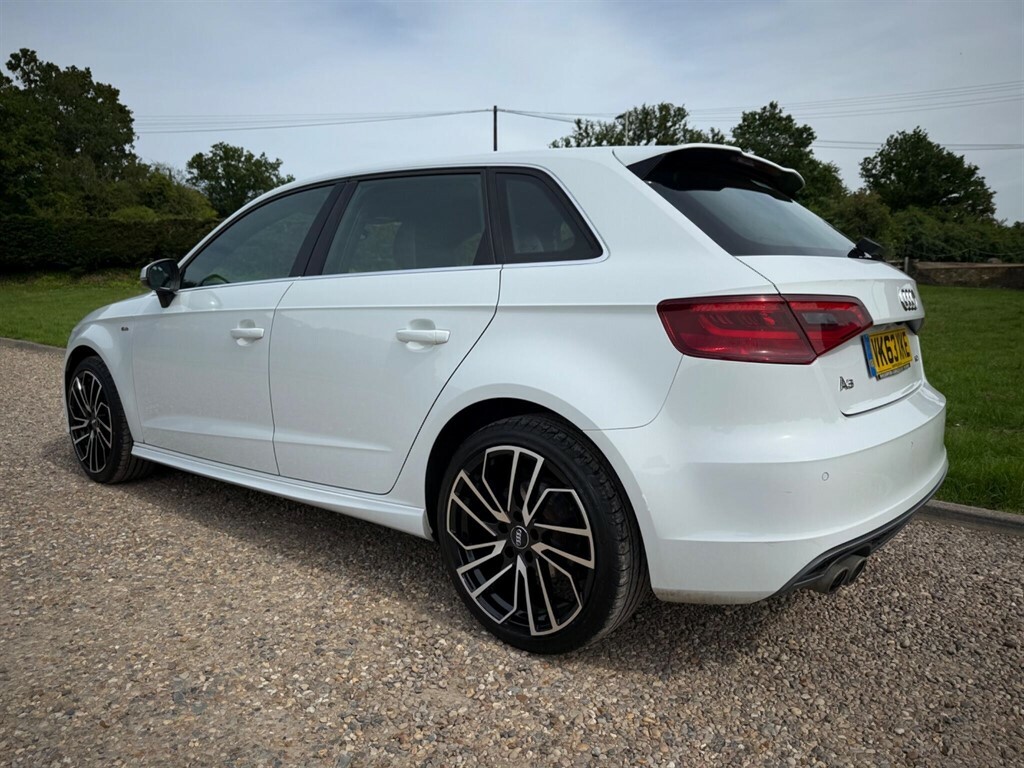 Audi A3 1.6 Tdi Sport Euro 5 Ss White #10